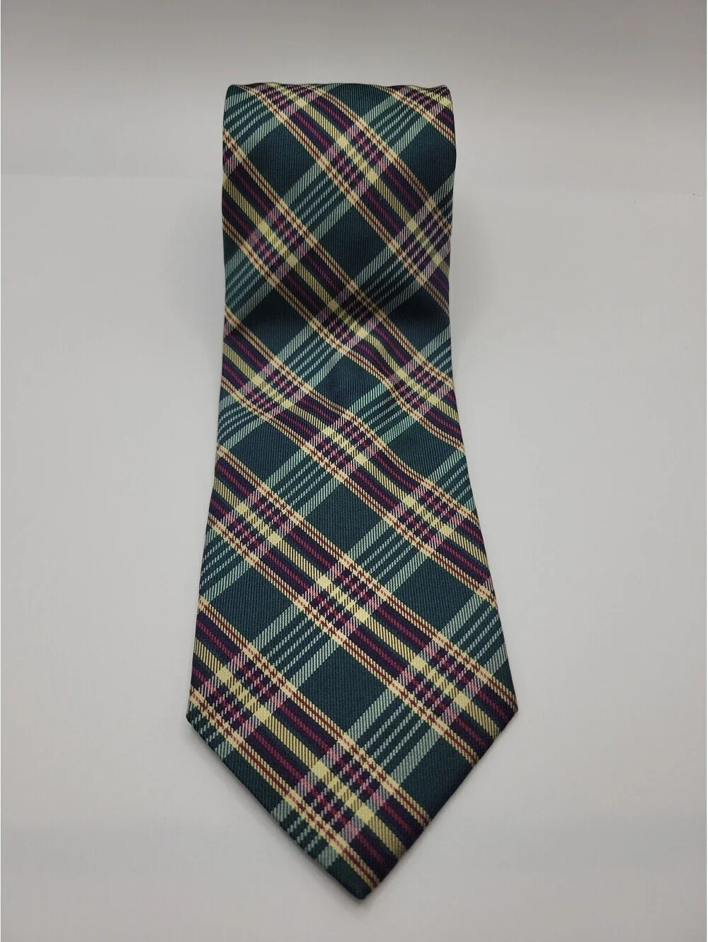 JOS A BANK 1905 Green Plaid 100% Silk Men's Neck Tie 62.5